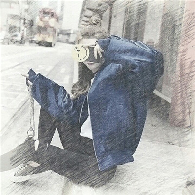 唯美素描风格微信女生头像