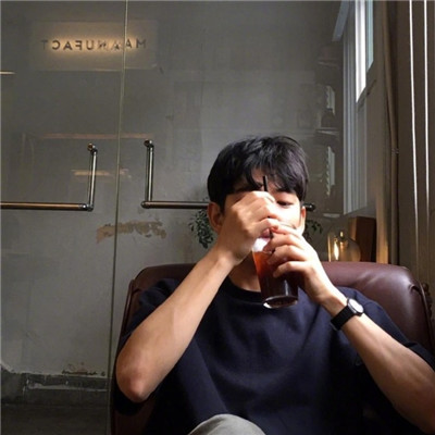 高冷帅气男神欧巴微信头像合集下载