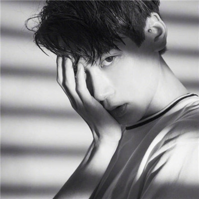 高冷帅气男神欧巴微信头像合集下载