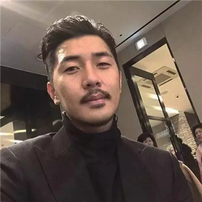 成熟稳重西装男神微信头像合集下载