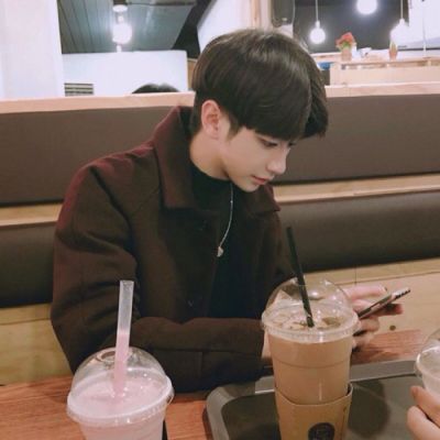 帅气迷人暖男系列微信头像合集下载