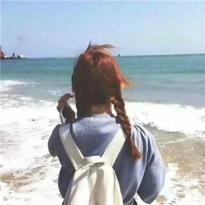 海边背景微信伤感女生头像下载