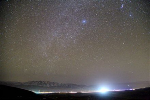 唯美梦幻夜晚星空系列微信图片下载