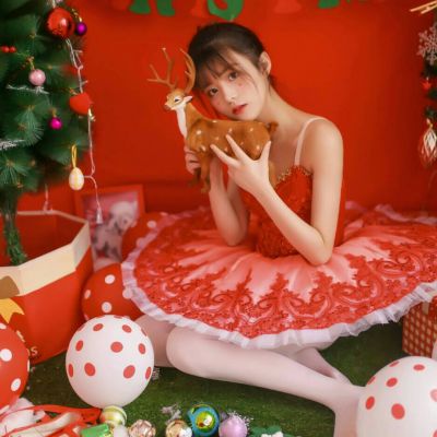 可爱萌萌哒的圣诞节主题微信女生头像合集下载