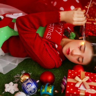 可爱萌萌哒的圣诞节主题微信女生头像合集下载