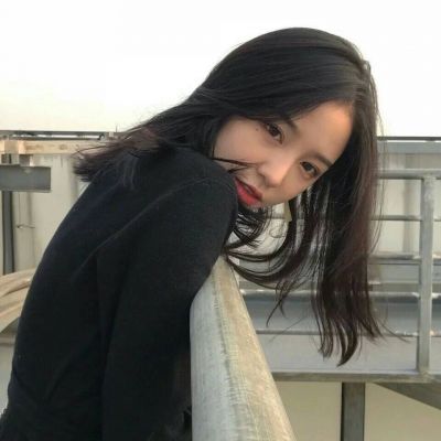美丽唯美微信长发美女头像合集下载