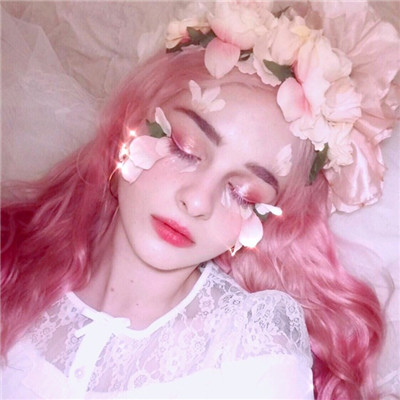性感萌萌哒的微信欧美女生头像合集下载