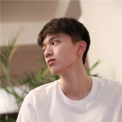 干净帅气微信小鲜肉头像合集下载