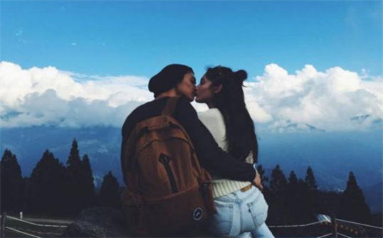 浪漫唯美微信情侣图片合集下载