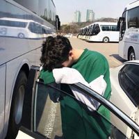 帅气高冷微信男神系列头像下载