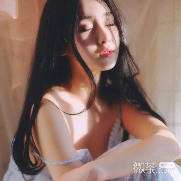 微信最新唯美小清新风格女生图片合集下载