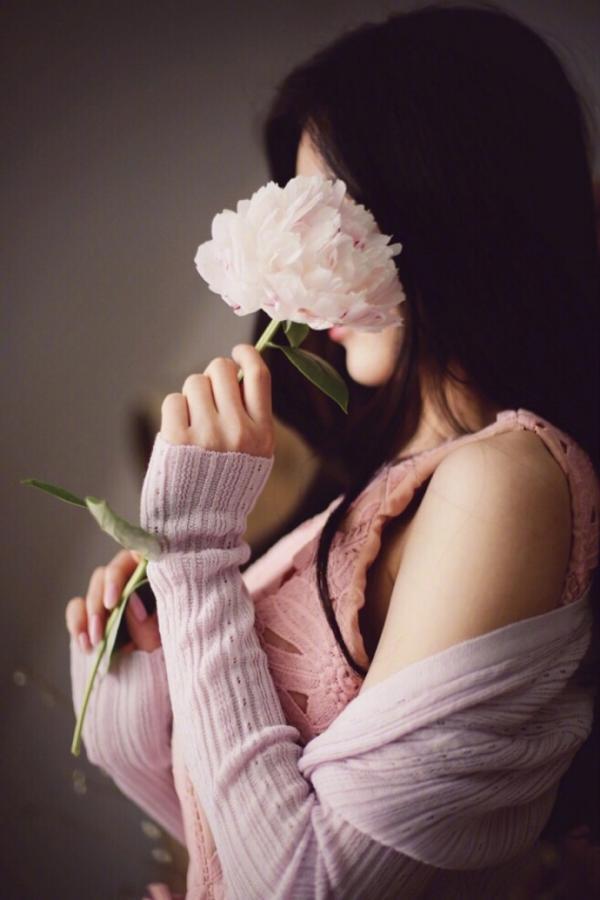 可爱小清新美女微信相册封面配图下载