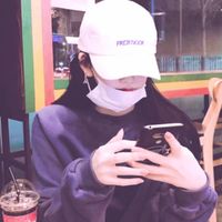可爱软萌微信制服美女头像合集下载