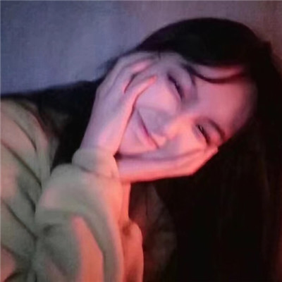 2018微信最火爆的N个女生头像合集下载