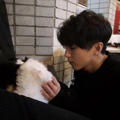 成熟稳重微信2018最新帅气男生头像合集下载