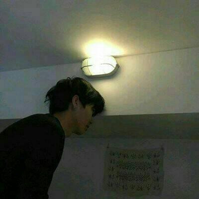 2018微信唯美伤感风格男生头像合集下载