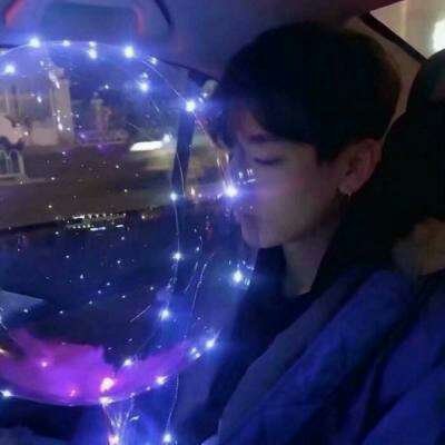 2018微信最新帅气非主流男生系列头像合集下载