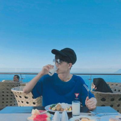 2018微信最新帅气非主流男生系列头像合集下载