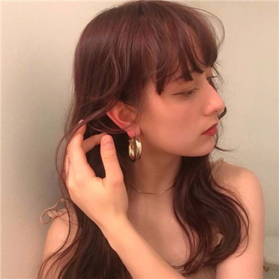 2018微信最新帅气欧美风女生头像合集下载
