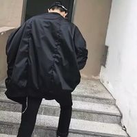 2018微信最新帅气个性欧美风男生头像合集下载