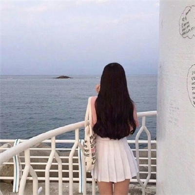微信六月最新唯美伤感风格女生背影头像合集下载