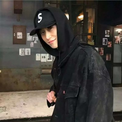 帅气个性微信最新流行风格小鲜肉头像套图下载