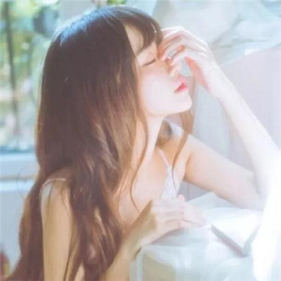微信六月最新唯美伤感风格女生背影头像合集下载