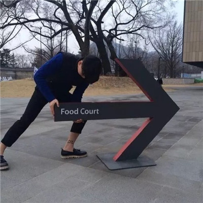 2018微信最新帅气阳光风格男生头像合集下载