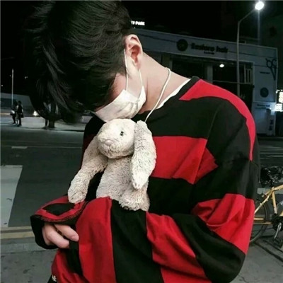 2018微信最新帅气阳光风格男生头像合集下载