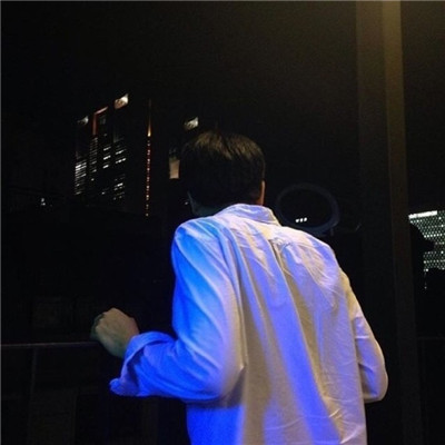 2018微信最新帅气阳光风格男生头像合集下载