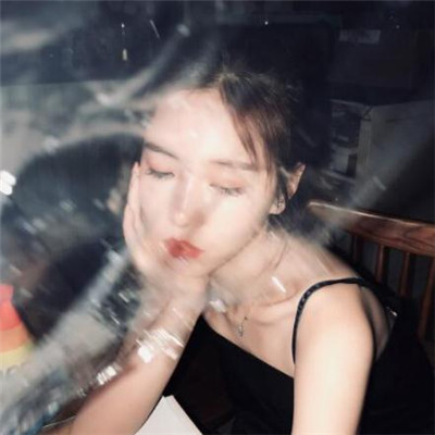 2018微信最新唯美伤感短发女生头像合集下载