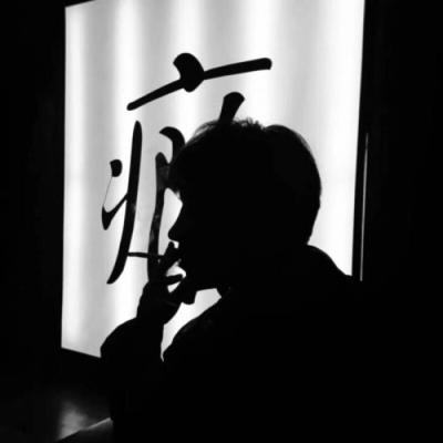 成熟稳重男生微信头像