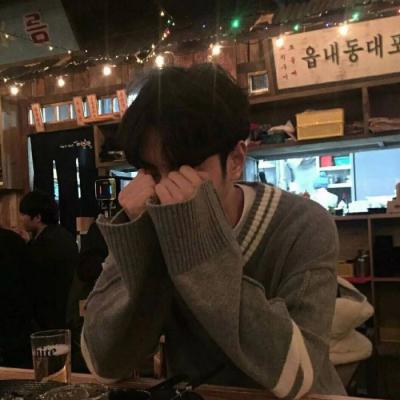 成熟稳重男生微信头像