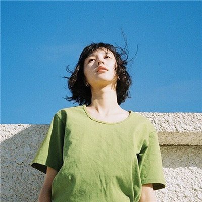 微信蓝色系女生头像