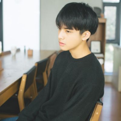 阳光少年微信头像