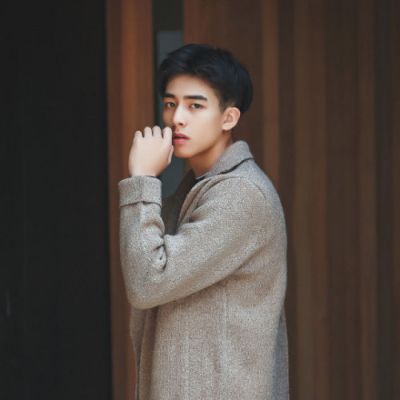 阳光少年微信头像