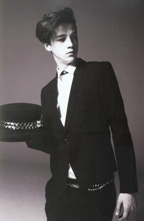 微信欧美范男生聊天背景