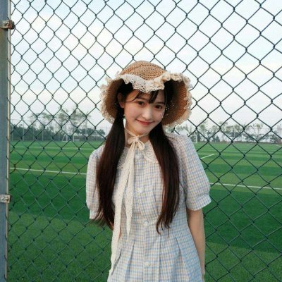 绿色系女生微信头像