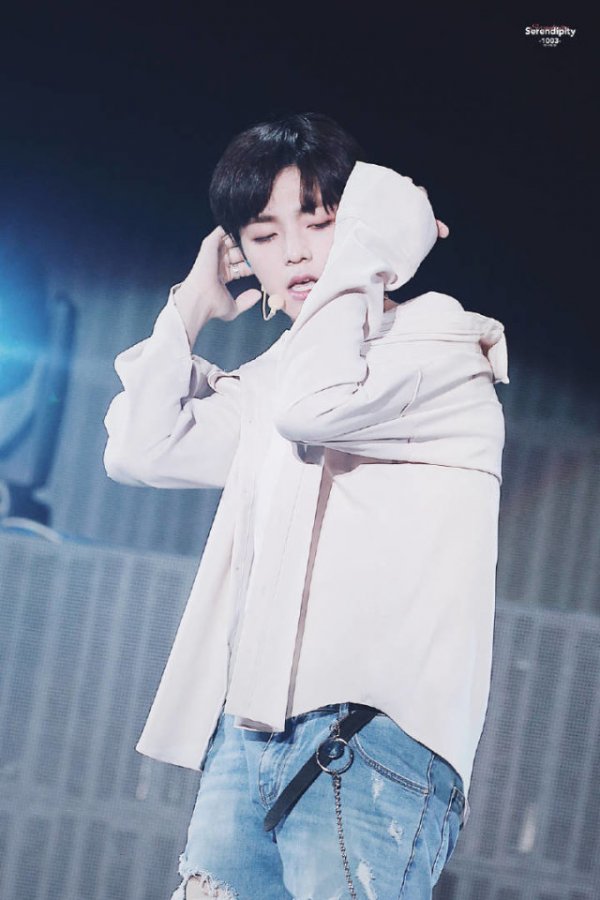 微信帅气小鲜肉图片