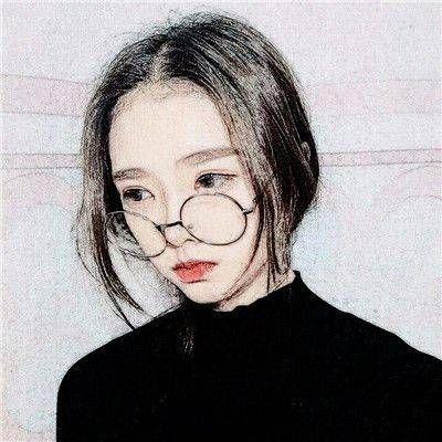 手绘高冷女生微信头像