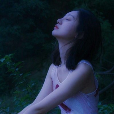 你若盛开，清风自来微信女生伤感头像