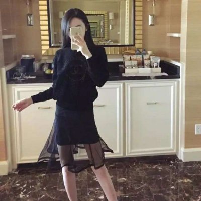 小时候我们很纯真微信御姐头像