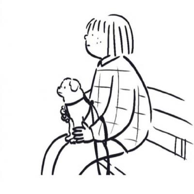 简约短发女孩微信头像