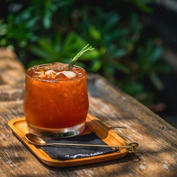 夏天来杯冰水微信图片