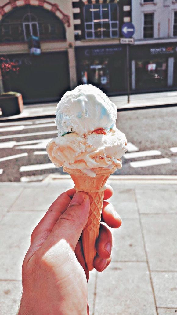 唯美小清新夏日冰淇淋微信图片