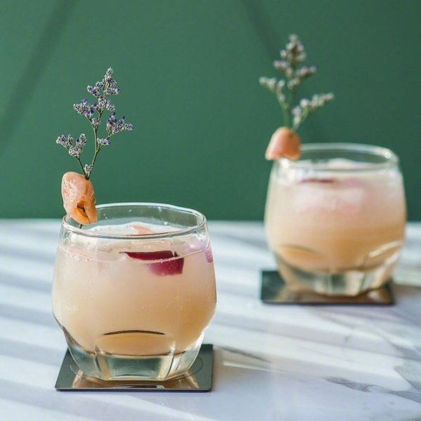 夏天来杯冰水微信图片