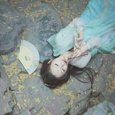 日系女生微信头像