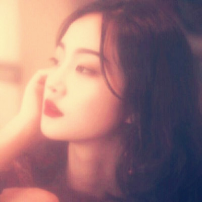 微信复古风格女生头像