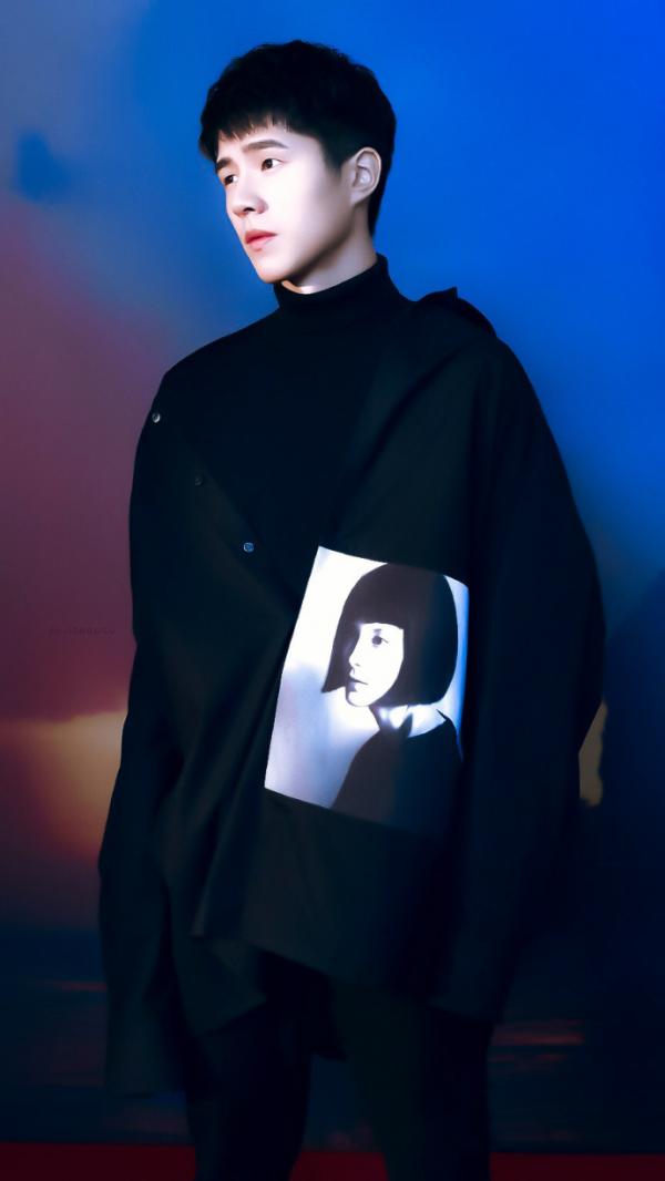 微信青春帅气刘昊然图片