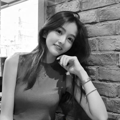 微信唯美黑白女生头像